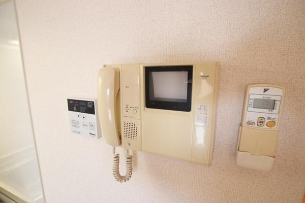 尼崎市七松町１丁目のマンション