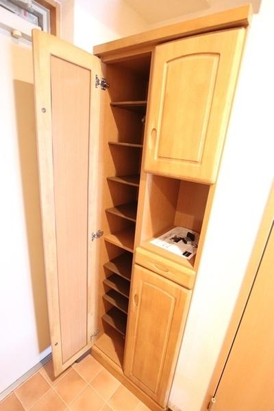 尼崎市七松町１丁目のマンション