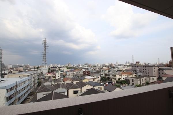 尼崎市七松町１丁目のマンション