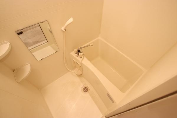 尼崎市七松町１丁目のマンション