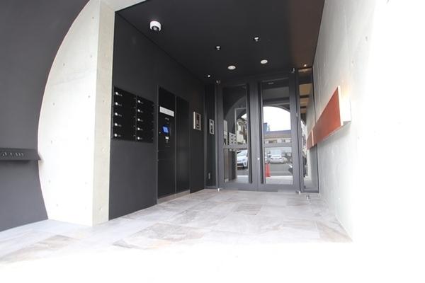 尼崎市南塚口町１丁目のマンション
