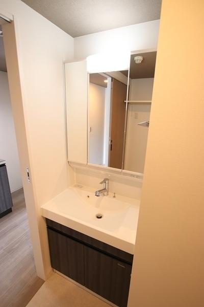 尼崎市南塚口町１丁目のマンション