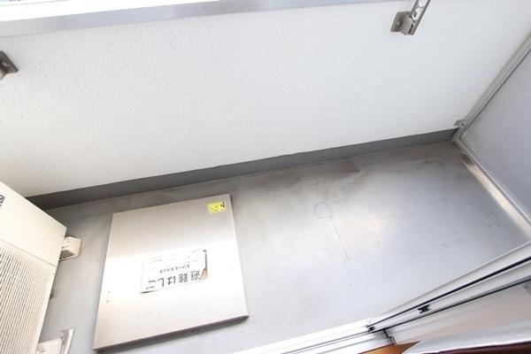 尼崎市開明町２丁目のマンション