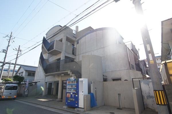 尼崎市水堂町３丁目のマンション