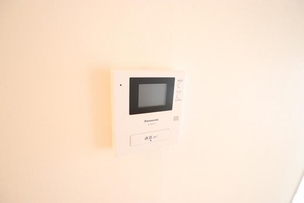 尼崎市杭瀬南新町４丁目のマンション