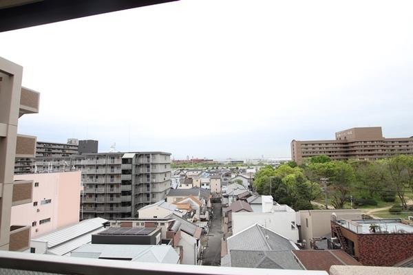 尼崎市杭瀬南新町４丁目のマンション