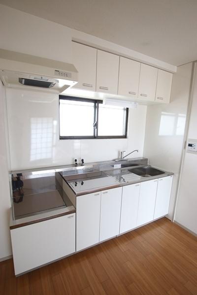 尼崎市杭瀬南新町４丁目のマンション