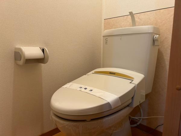尼崎市三反田町１丁目のハイツ