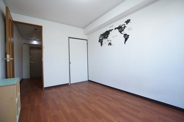尼崎市東園田町１丁目のマンション