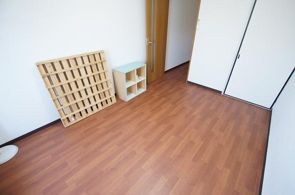 尼崎市東園田町１丁目のマンション