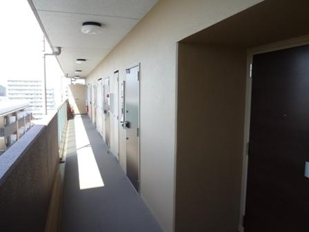 尼崎市東塚口町１丁目のマンション