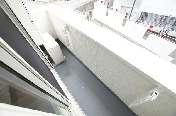 尼崎市東塚口町１丁目のハイツ