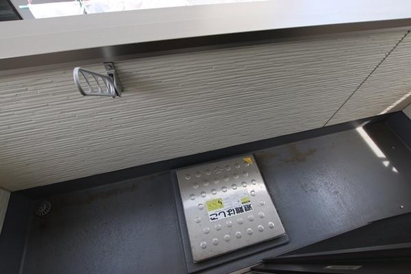 尼崎市立花町３丁目のアパート