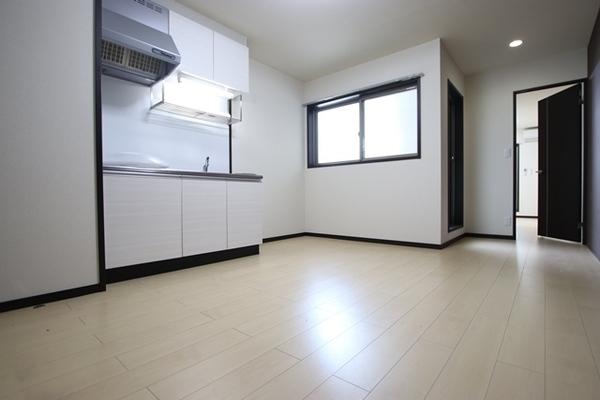尼崎市立花町３丁目のアパート