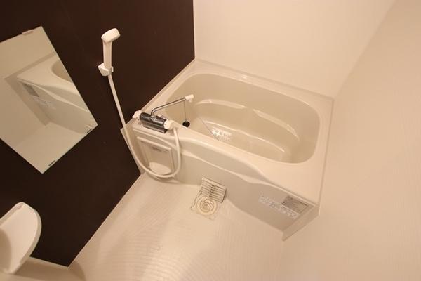 尼崎市立花町３丁目のアパート