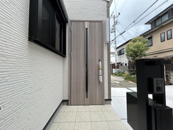 尼崎市杭瀬南新町２丁目のアパート