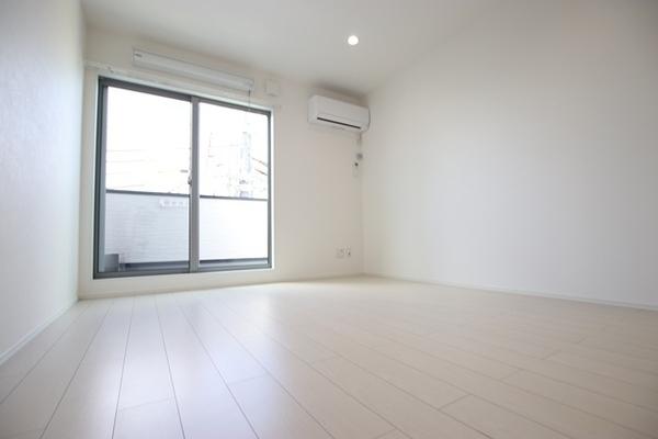 尼崎市東園田町２丁目のアパート