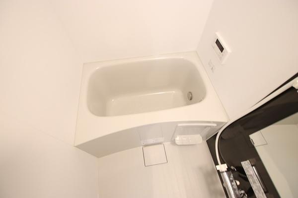 尼崎市東園田町２丁目のアパート