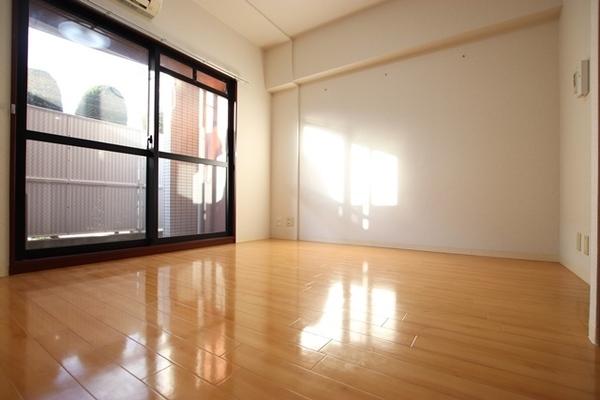 尼崎市南塚口町７丁目のマンション