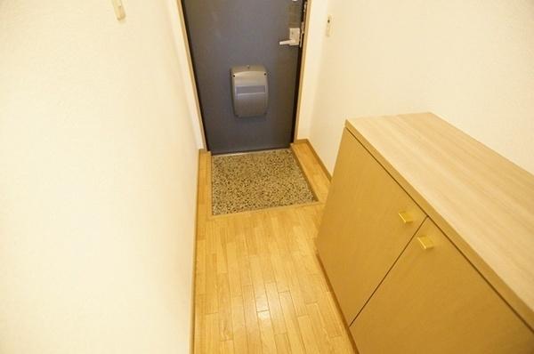 尼崎市東園田町３丁目のアパート