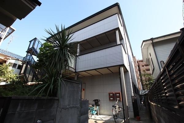 尼崎市東園田町３丁目のアパート