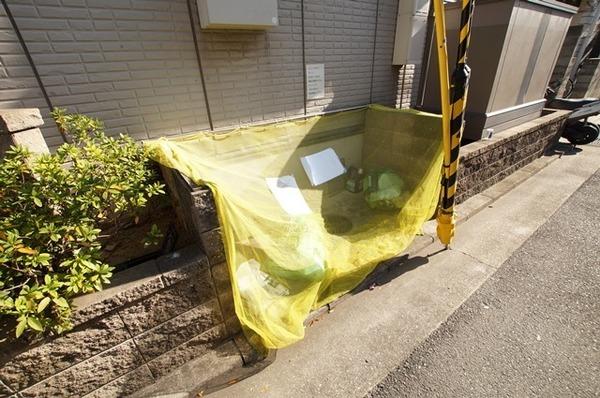尼崎市小中島１丁目のハイツ
