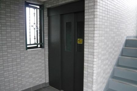 エスポワール園田