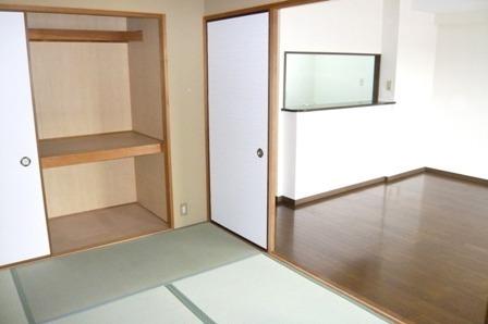 エスポワール園田