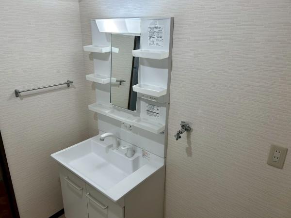 尼崎市南七松町１丁目のマンション