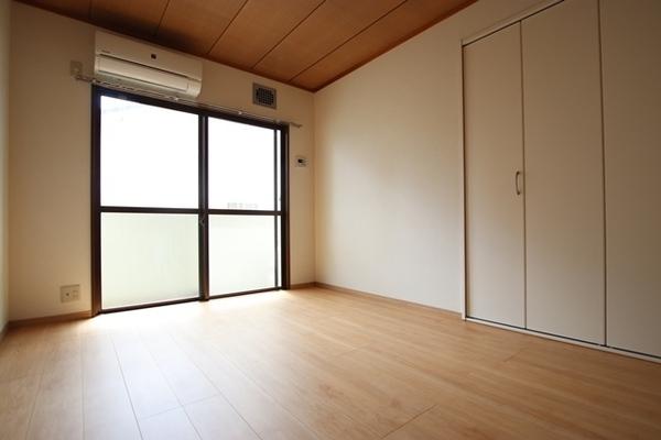 尼崎市西立花町２丁目のマンション