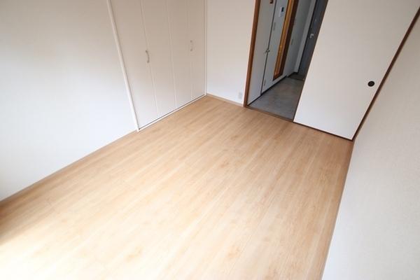 尼崎市西立花町２丁目のマンション