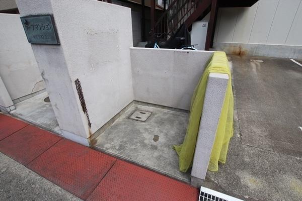 尼崎市西立花町２丁目のマンション