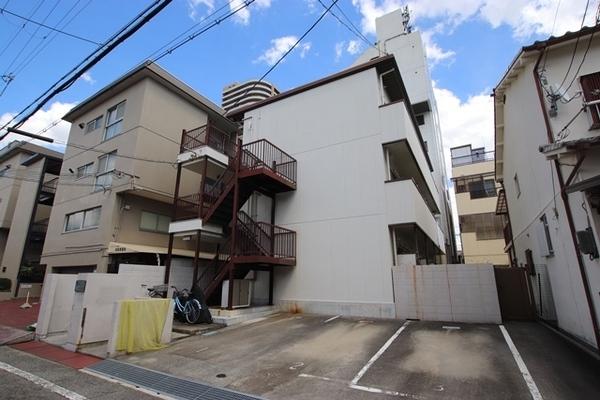 尼崎市西立花町２丁目のマンション