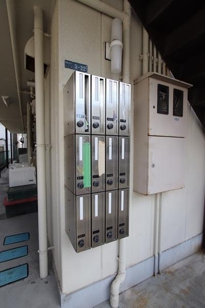 尼崎市西立花町２丁目のマンション