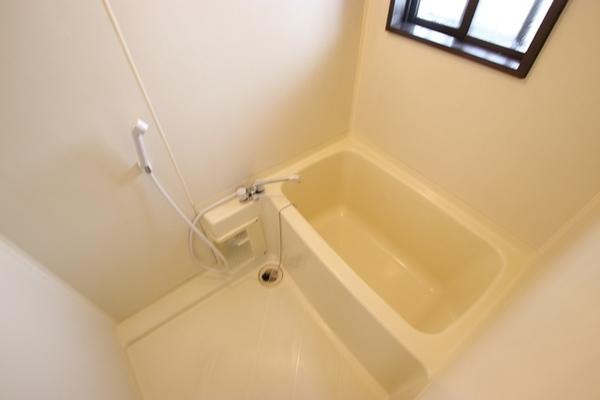 尼崎市西立花町２丁目のマンション