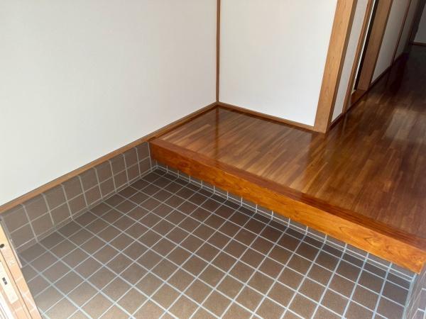 尼崎市次屋１丁目の貸家