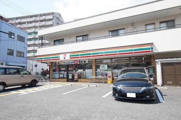 尼崎市東七松町2丁目のハイツ(セブンイレブン尼崎名神町2丁目店)