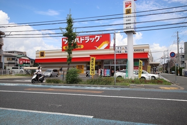 尼崎市武庫之荘本町1丁目のアパート(ツルハドラッグ尼崎富松店)