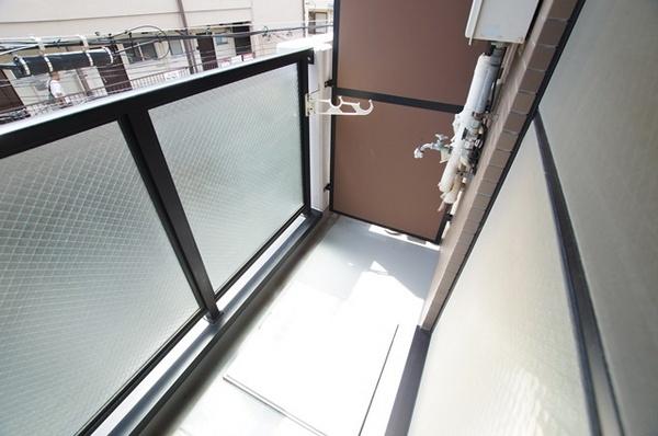 尼崎市立花町１丁目のマンション