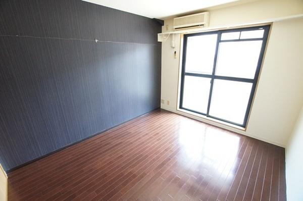 尼崎市立花町１丁目のマンション