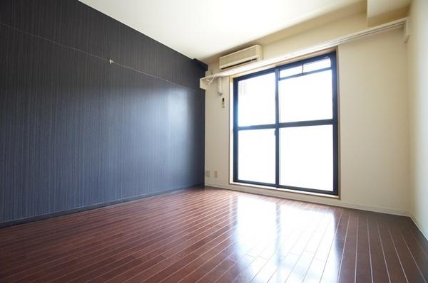 尼崎市立花町１丁目のマンション