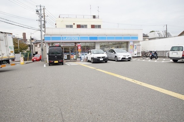 尼崎市東難波町4丁目のマンション(ローソン尼崎東難波町四丁目店)