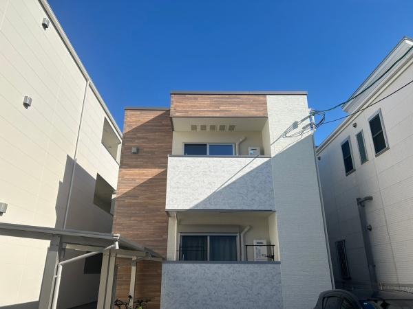尼崎市東園田町１丁目のアパート
