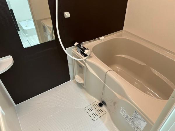 尼崎市東園田町１丁目のアパート