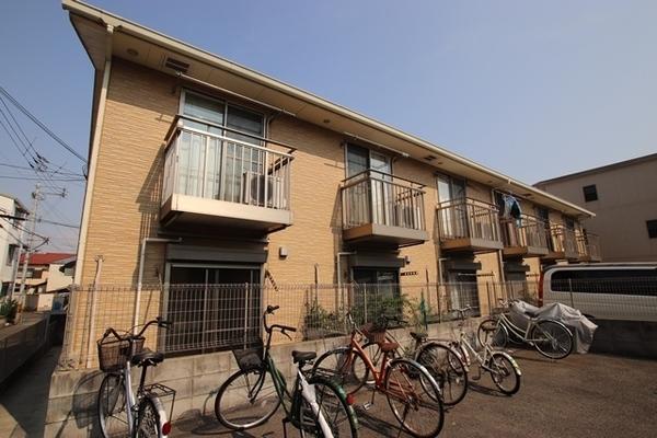 尼崎市武庫川町４丁目のハイツ