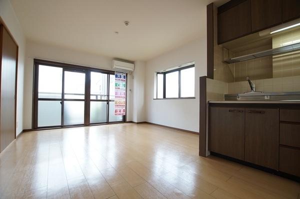 尼崎市常吉１丁目のマンション
