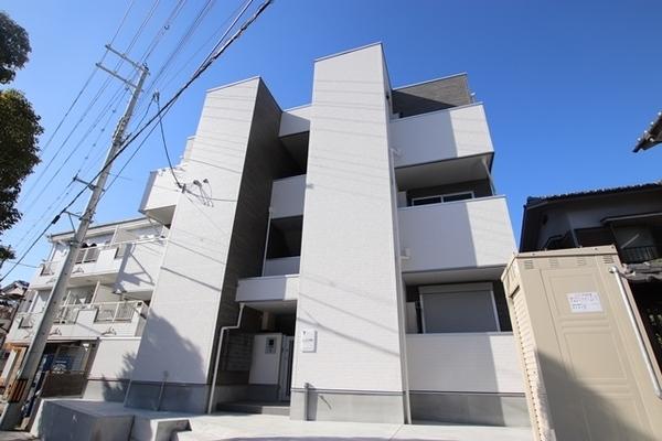 尼崎市小中島３丁目のアパート