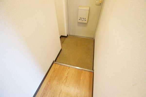 尼崎市東難波町５丁目のマンション