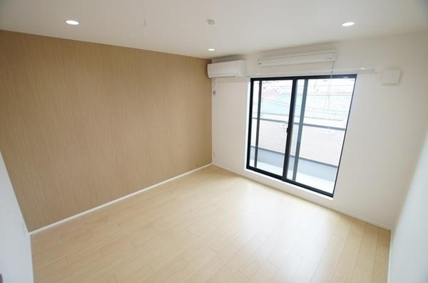 尼崎市元浜町２丁目のハイツ