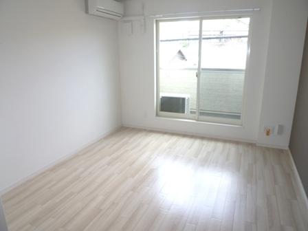 エクレール琴浦通り